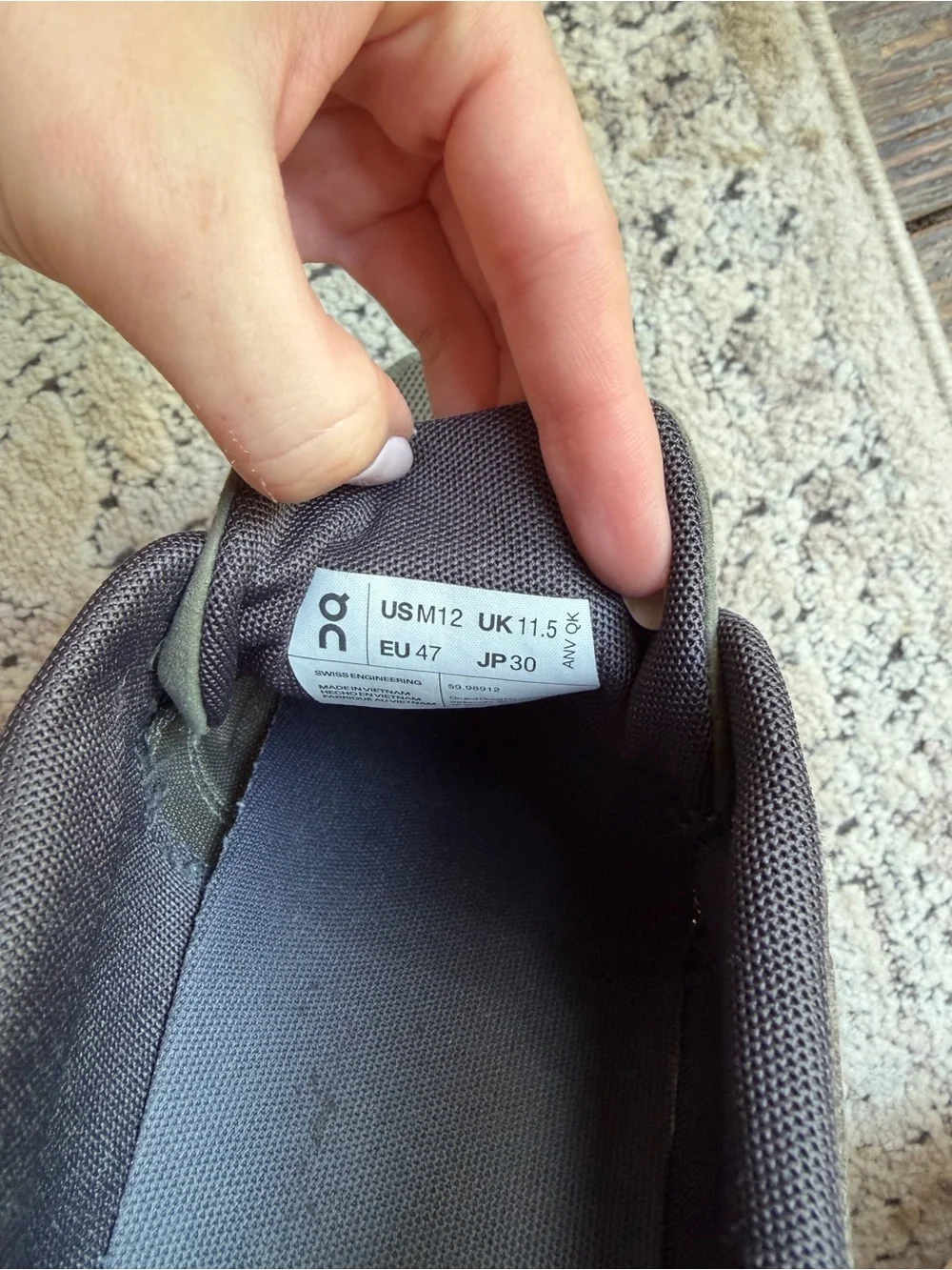 On Running Cloud Men’s Sneakers in Olive Green and White
